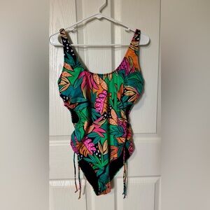 Hurley swimsuit women’s size XL. Like new